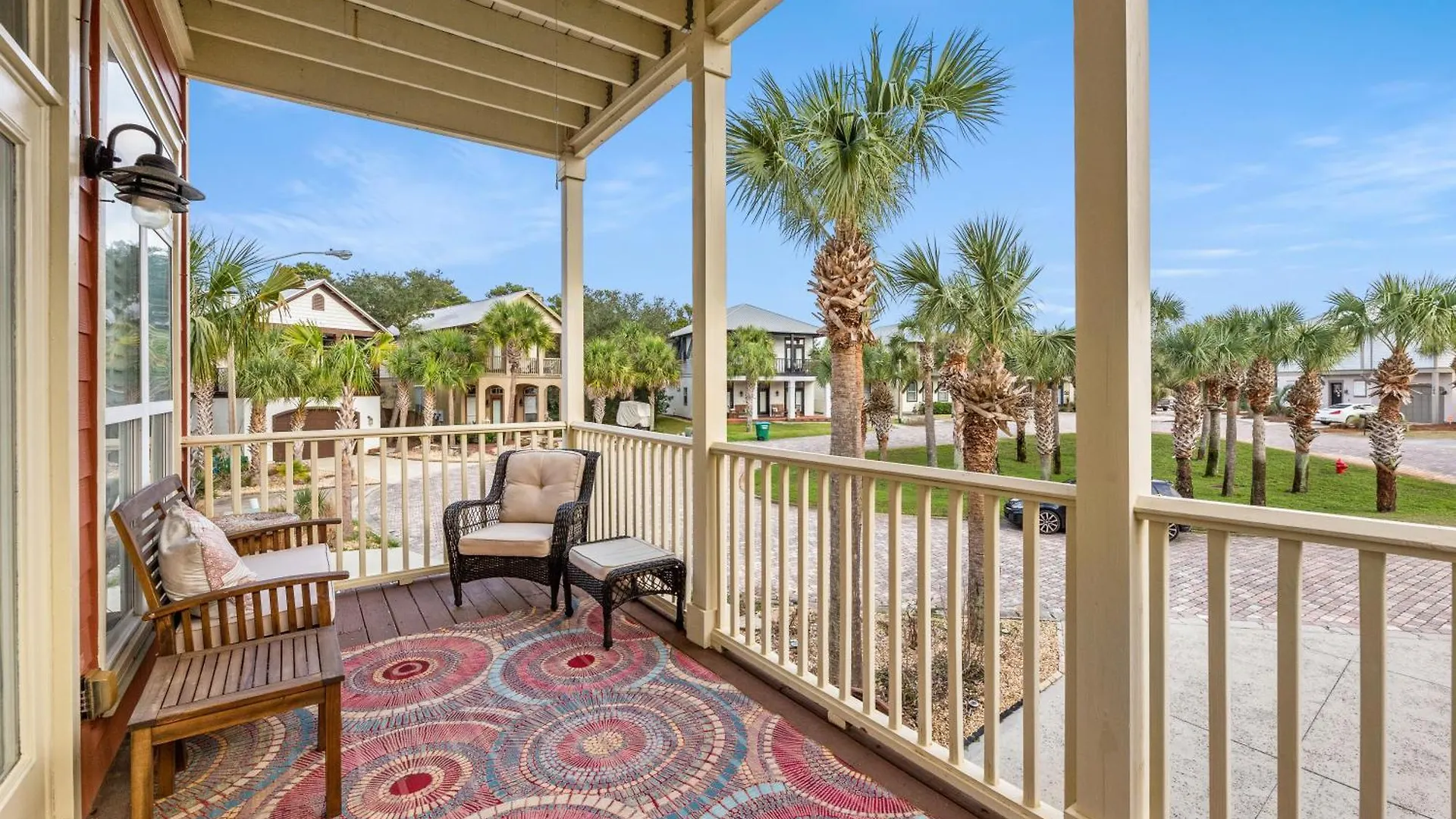 Holiday home Algun Dia - Plush Family-Friendly Home - A Block From Beach Panama City Beach United States
