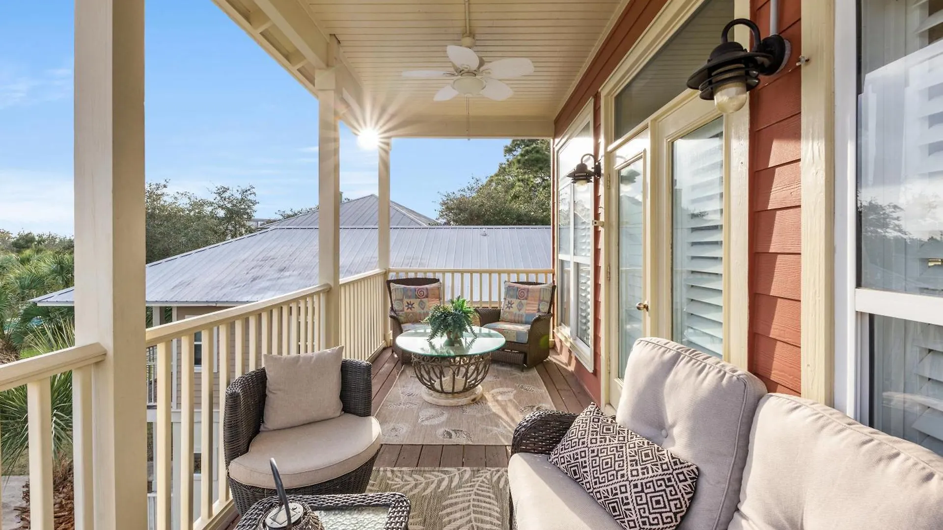 Semesterbostad Algun Dia - Plush Family-Friendly Home - A Block From Beach Panama City Beach