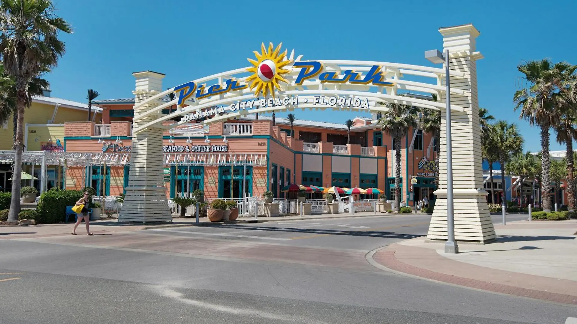 Algun Dia - Plush Family-Friendly Home - A Block From Beach Panama City Beach