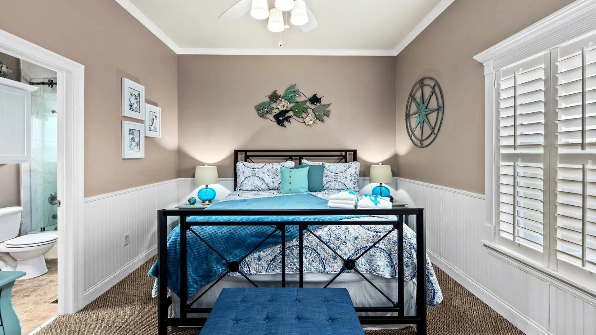 Holiday home Algun Dia - Plush Family-Friendly Home - A Block From Beach Panama City Beach United States