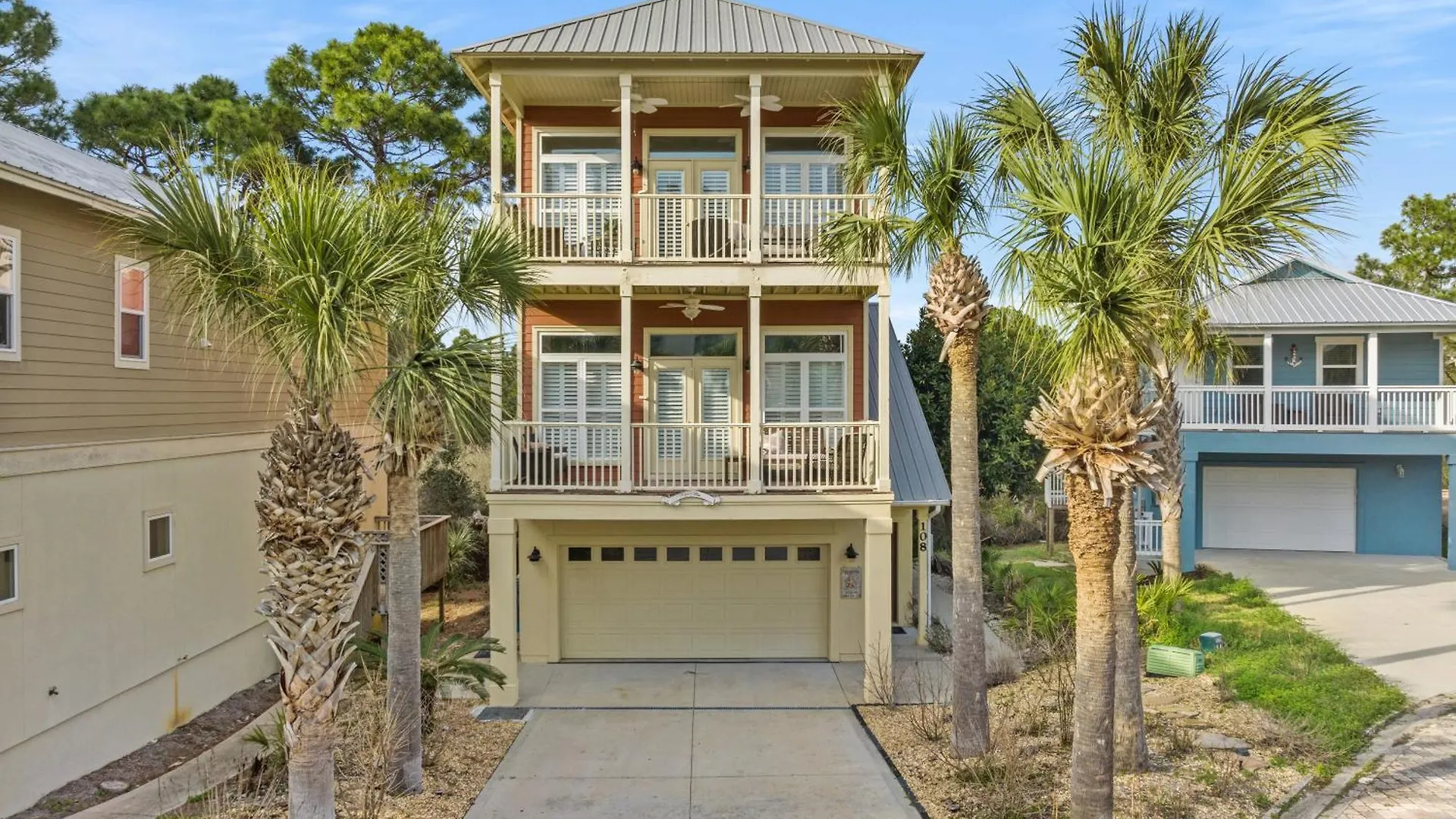 Holiday home Algun Dia - Plush Family-Friendly Home - A Block From Beach Panama City Beach